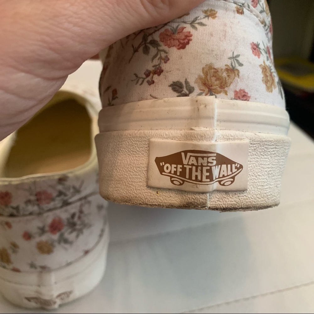 ✨️Vintage Slip On Floral Vans! The Original Skate Shoe! Size 8 - Picture 7 of 8